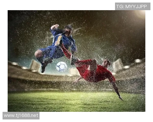 足球明星在赛场上的精彩瞬间与技艺展示的艺术画作欣赏